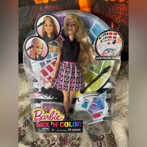 Barbie Mix 'N Color Doll (2015)